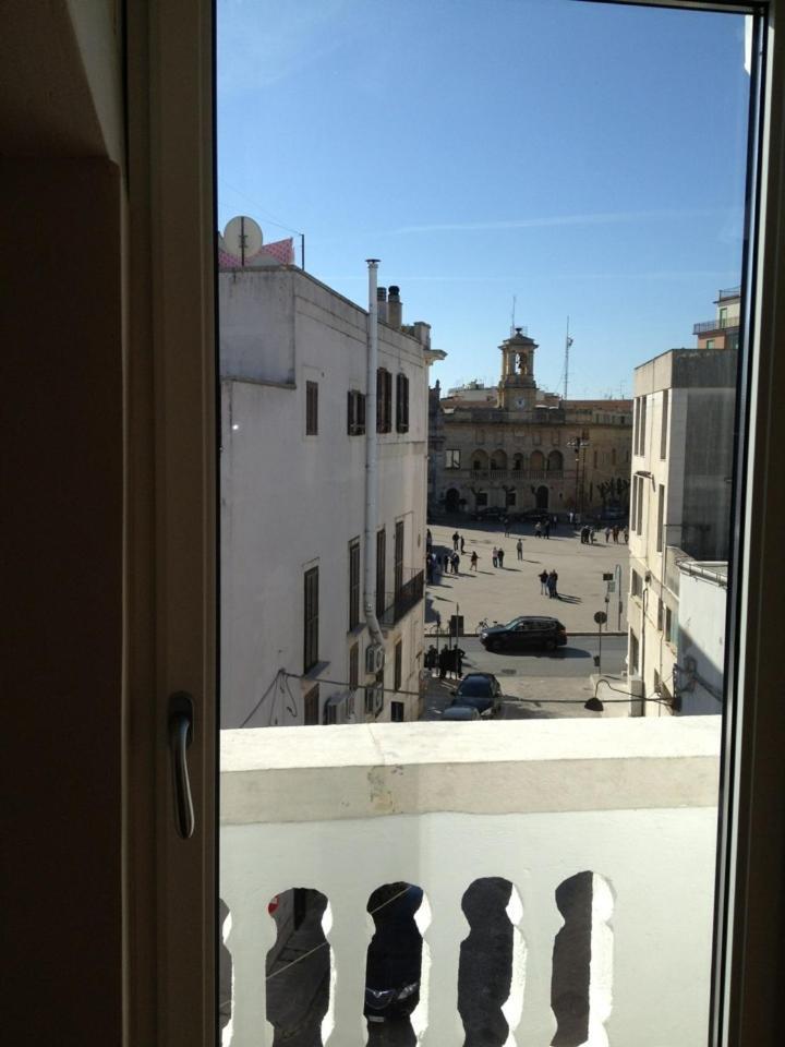 Bed&Breakfast Jsuite Gioia Del Colle Exterior photo