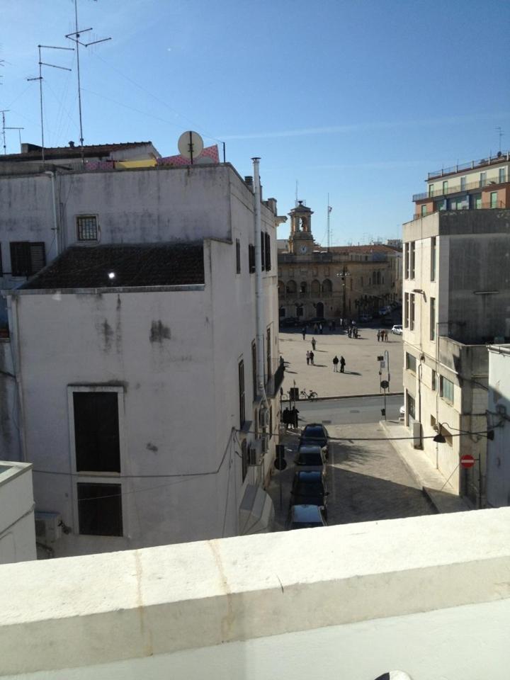 Bed&Breakfast Jsuite Gioia Del Colle Exterior photo